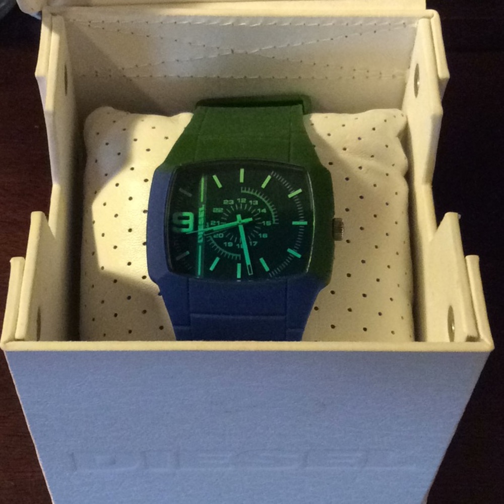 Diesel-Men-s-Blue/Green-silicone-sport-watch
